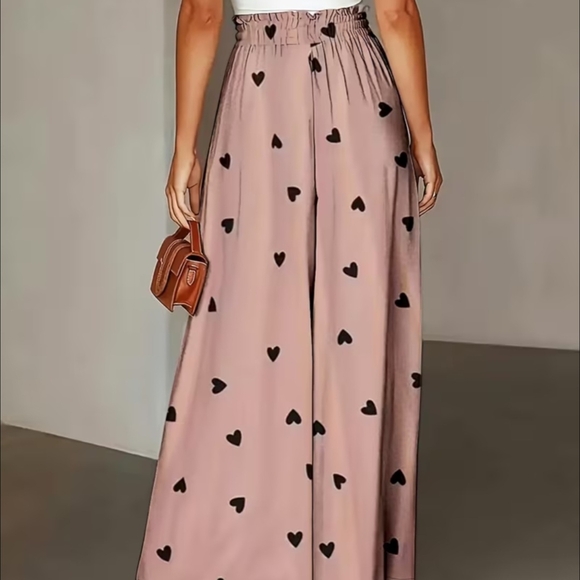 Heart ❤️ Print Pink Maxi Pants Wide Legged Pale Pink Woth Gray Hearts - Picture 2 of 3